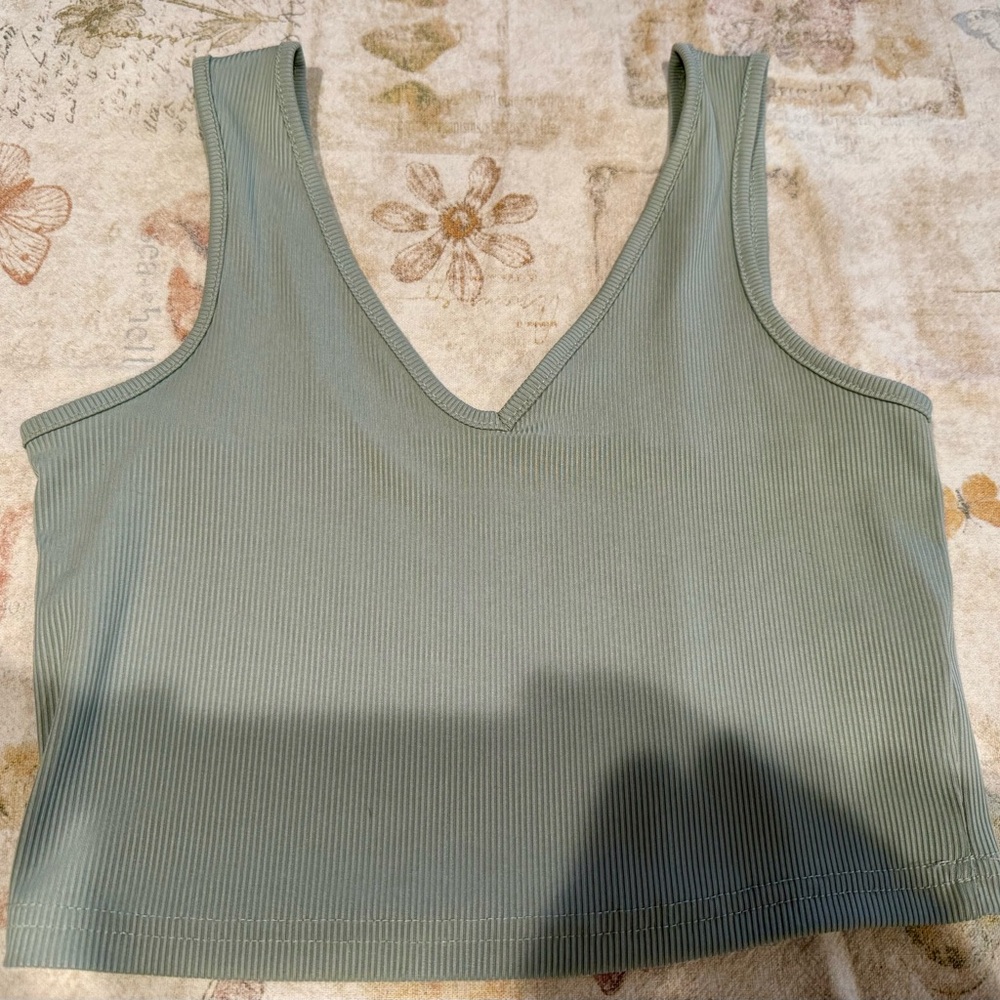 SHEIN Small Ribbed V-Neck Crop Tank Moss Sage